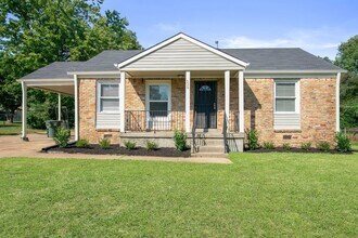 Building Photo - VOUCHERS ACCEPTED!!  Fully Updated 3BR/1B ...