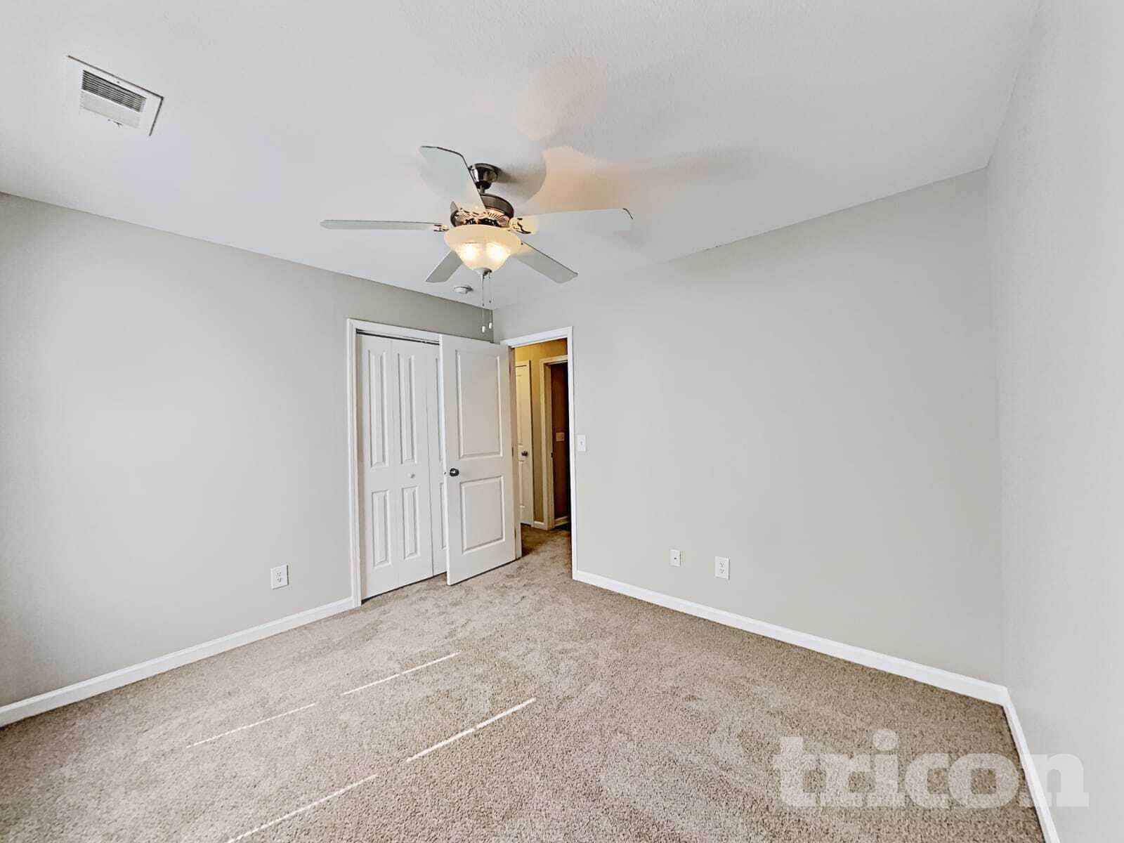 Building Photo - 441 Laurel Leaf Dr