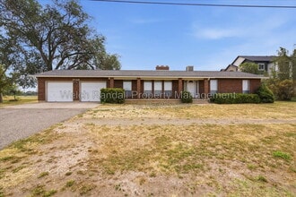 Building Photo - 3548 S Midland Dr