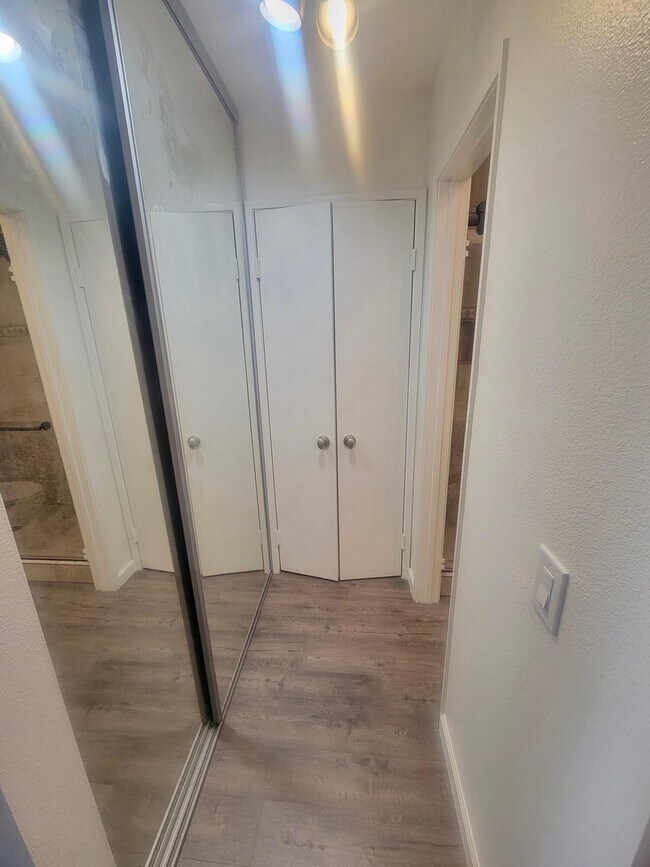 Building Photo - 45421 Lupine Ln
