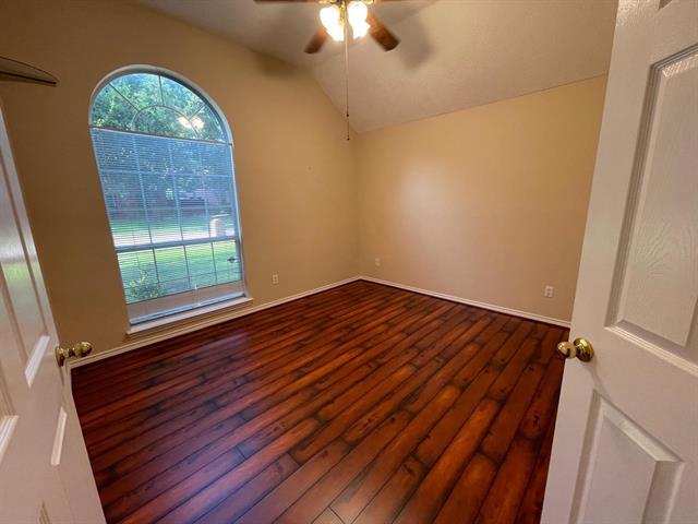Building Photo - 4428 Buchanan Dr