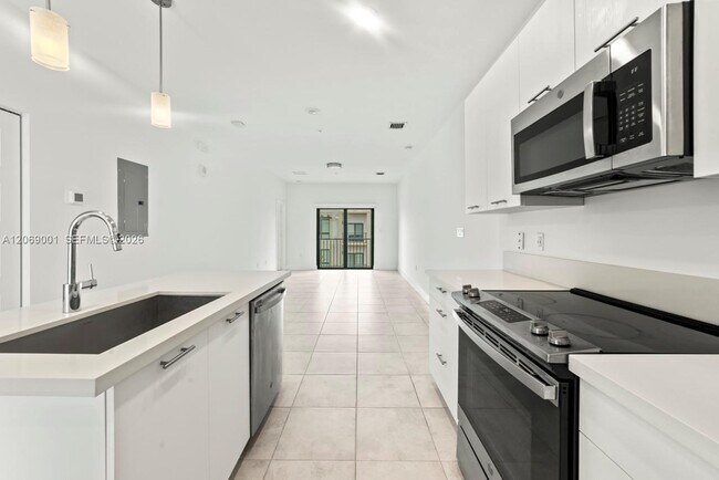Building Photo - 8301 NW 41st St