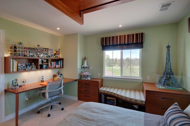 Building Photo - 2809 Eagle Dr