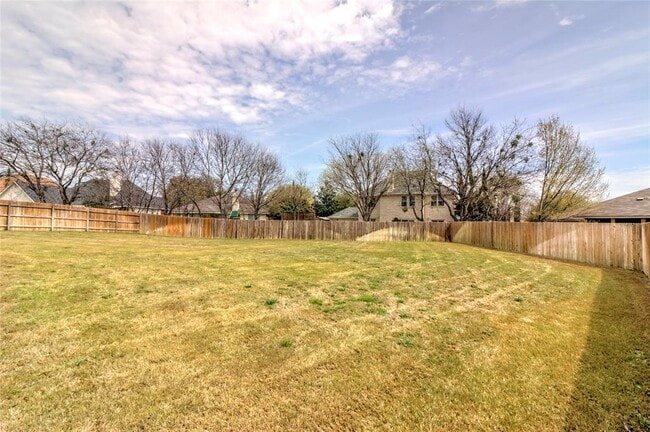 Building Photo - 225 Deep Creek Dr