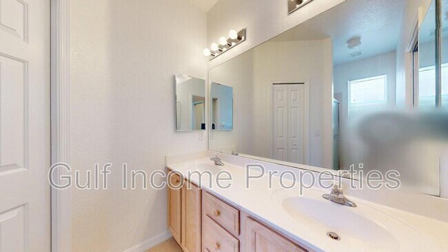 Building Photo - 1436 Hedgewood Cir