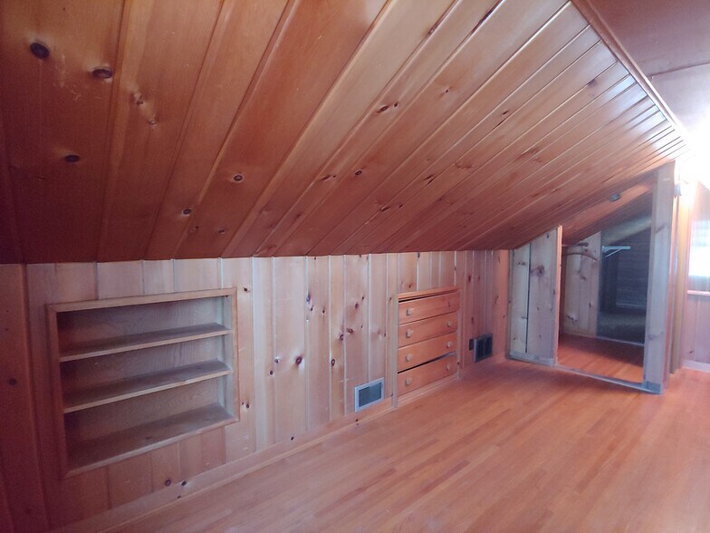 Third bedroom, with built-ins shown. - 7415 1st Ave S