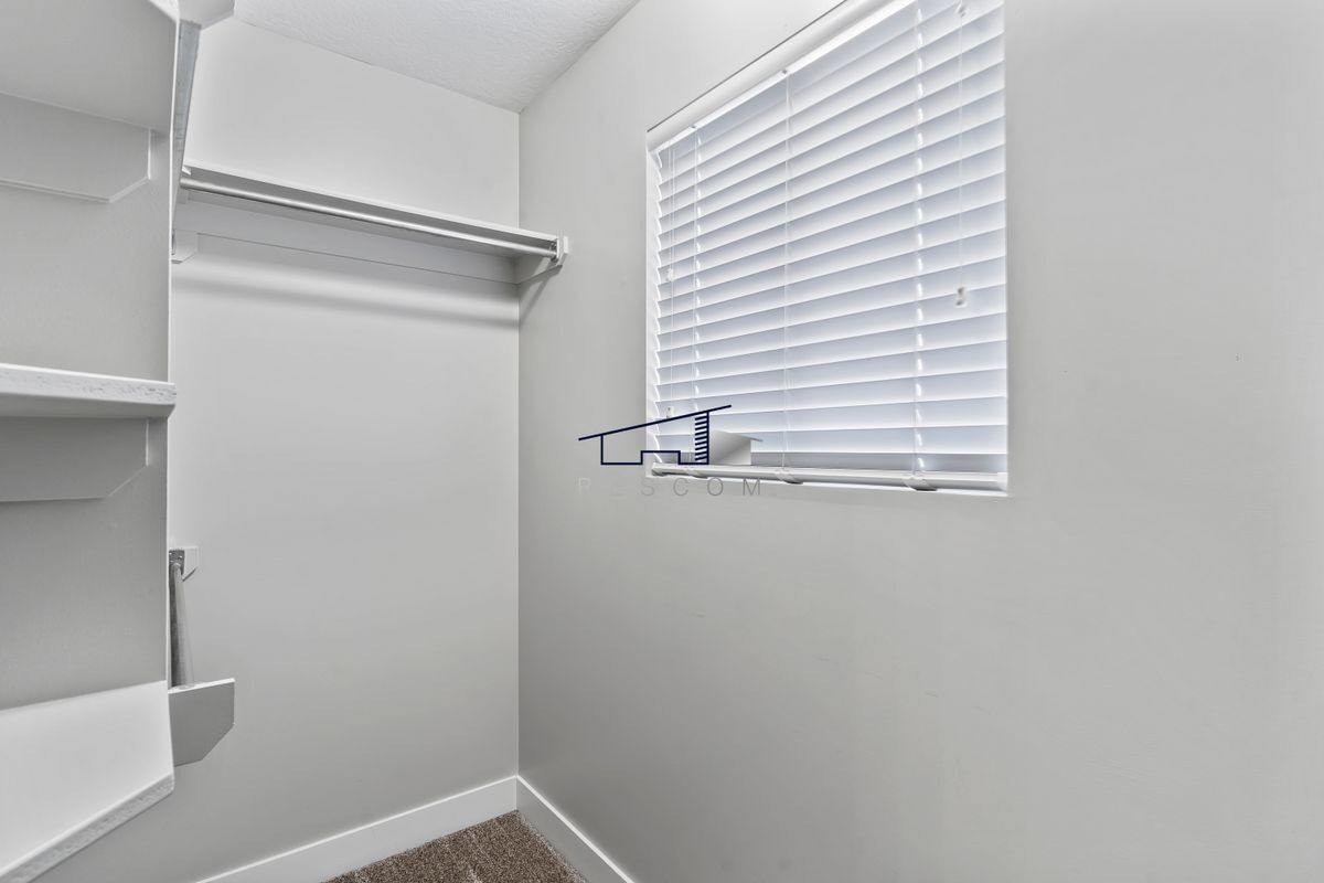 Building Photo - 2071 W Madie Ln