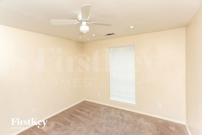 Building Photo - 5305 Jordan Ridge Dr