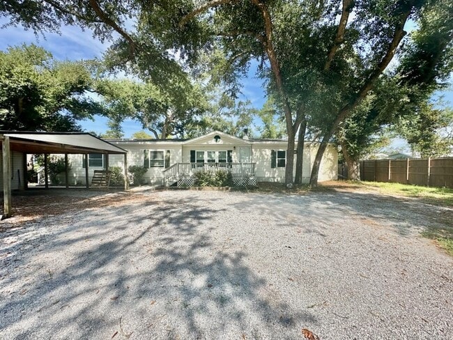 Primary Photo - 2352 Bay Grove Rd