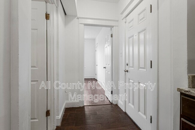 Building Photo - 1719 West Virginia Ave NE