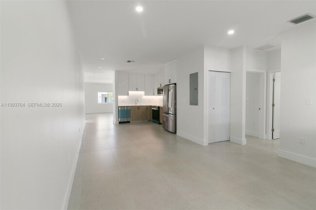 Building Photo - 4732 SW 87th Ct