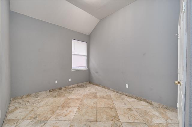 Building Photo - 8708 Moraine Dr