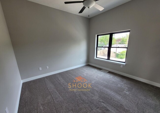 Building Photo - Brownstone Condominiums
