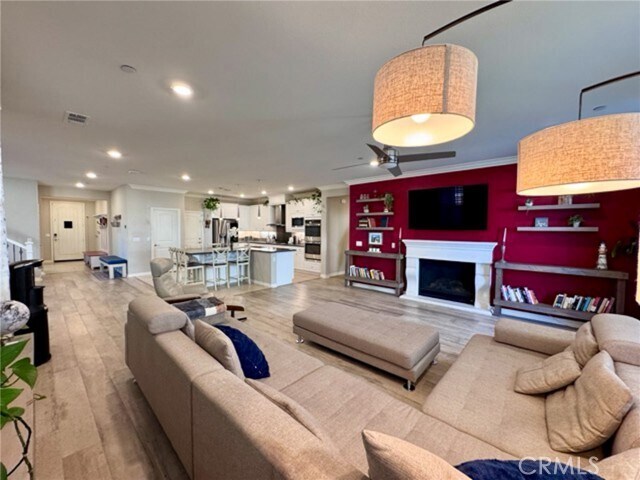 Building Photo - 45725 Middle Gate Ct