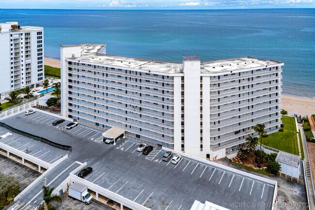 Building Photo - 3101 S Ocean Blvd