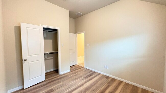 Building Photo - 788 Lake Lacosta Dr