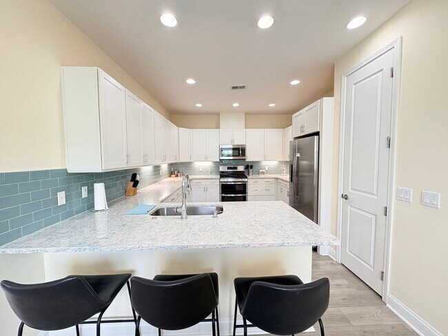 Building Photo - 240 Margaritaville Ave