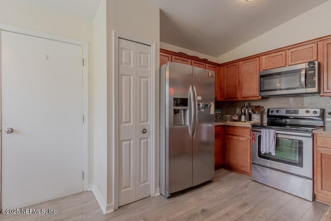 Building Photo - 589 Arthur Middleton Cir