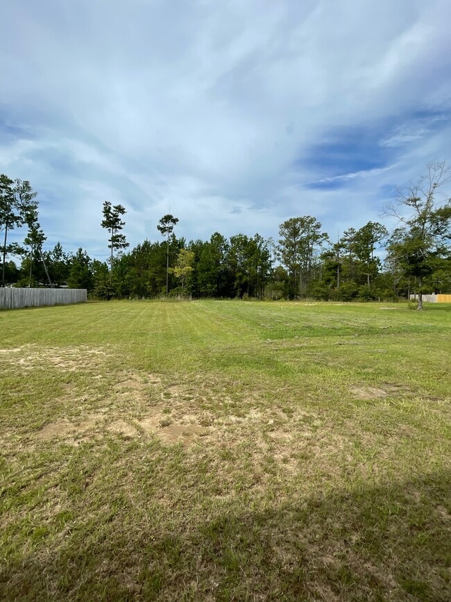 Building Photo - 494 Archie Way