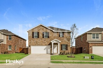 Building Photo - 1822 Sandlin Dr