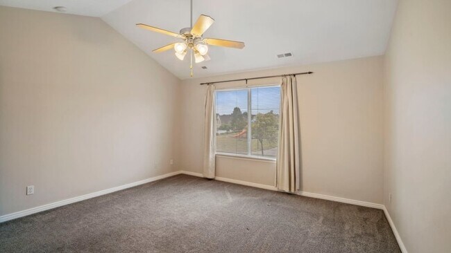 Building Photo - 10828 Wynview Ln