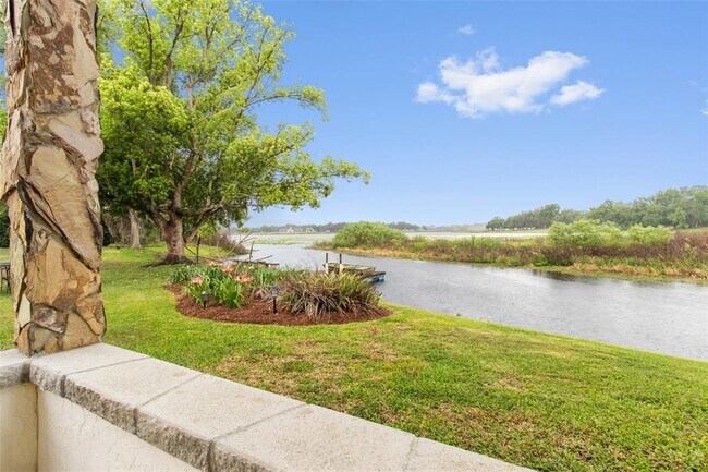 Building Photo - 36740 Shore Dr