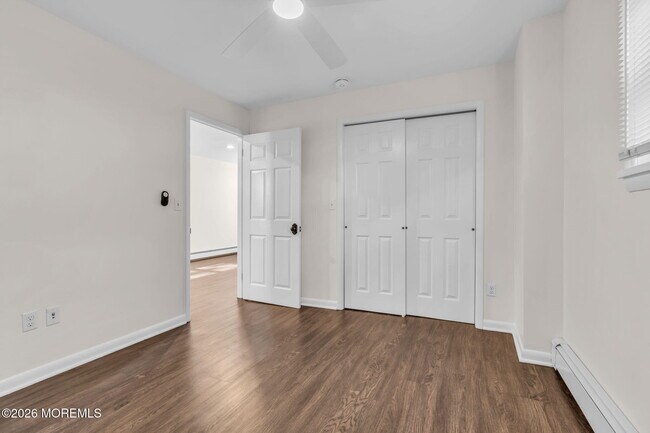 Building Photo - 1411 3rd Ave