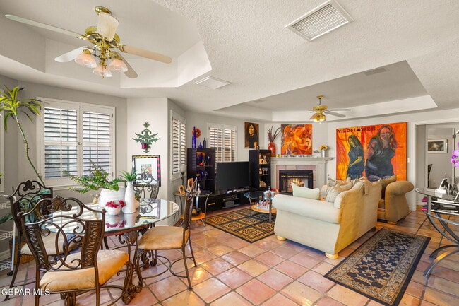 Building Photo - 851 Via Alegre Ln