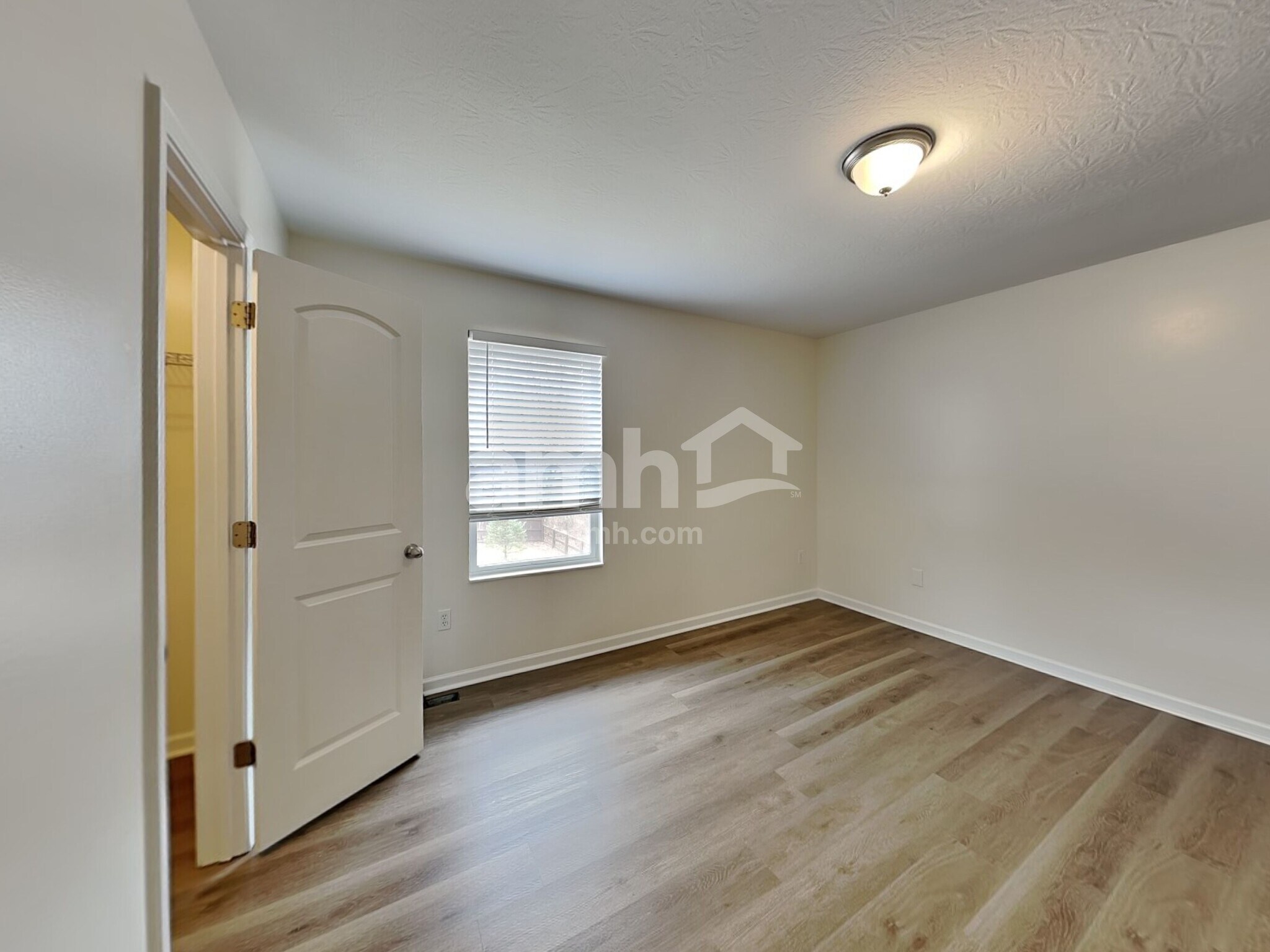 Building Photo - 9911 Codyview Dr