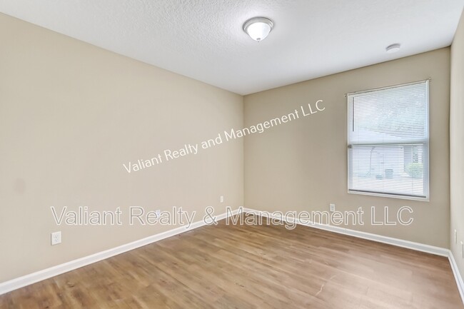 Building Photo - 8151 Lanette St