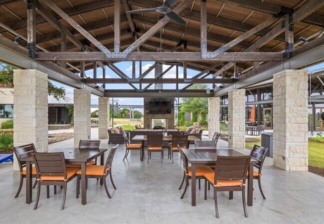 Building Photo - 112 Crimson Sky Ct