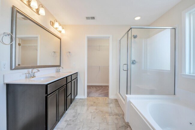 Building Photo - Available Soon!