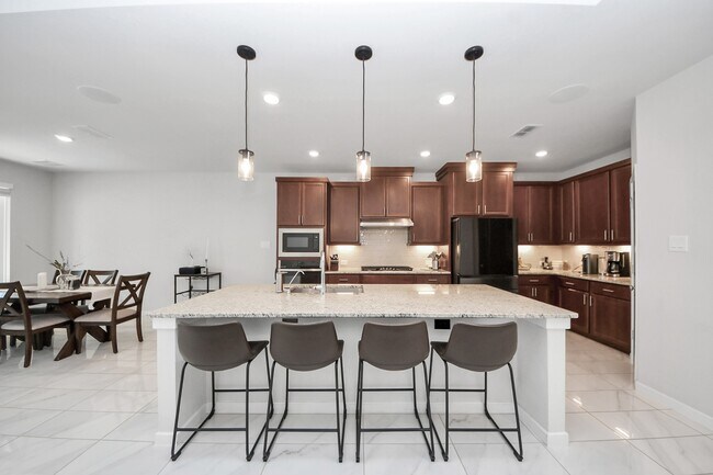 Building Photo - 21638 Laggan Clf Ln