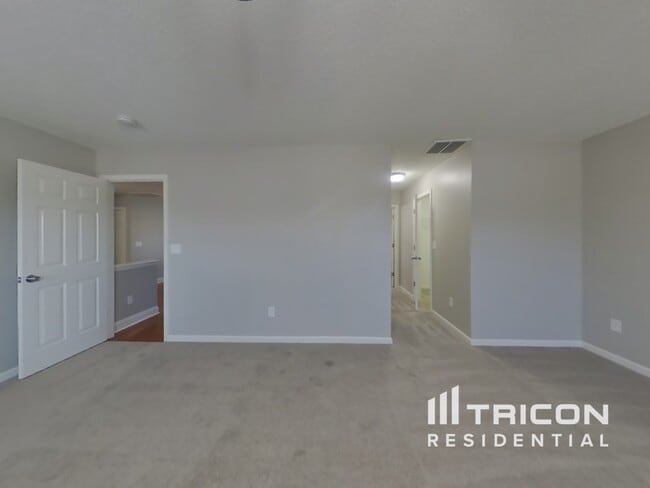 Building Photo - 2203 Ballingarry Dr
