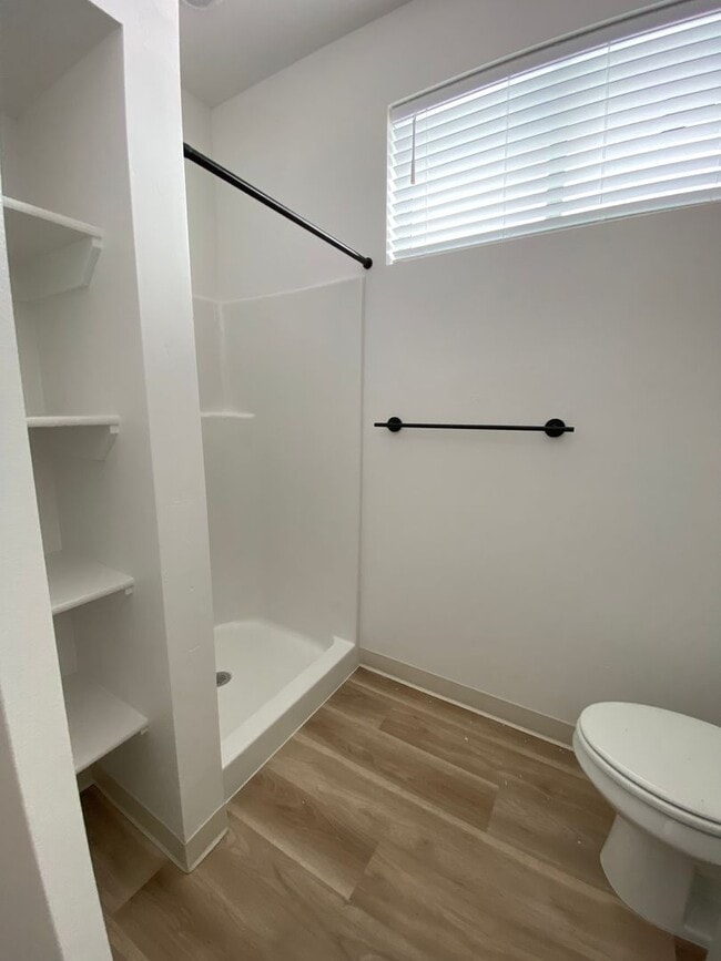 Building Photo - Driggs - New Flats at Teton Peaks Unit 204