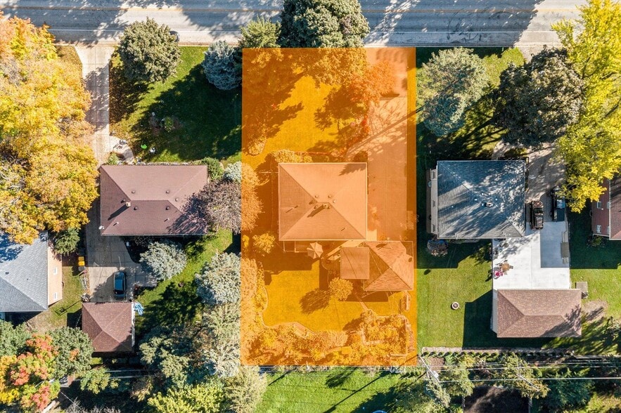 Lot - 1651 N 116th St