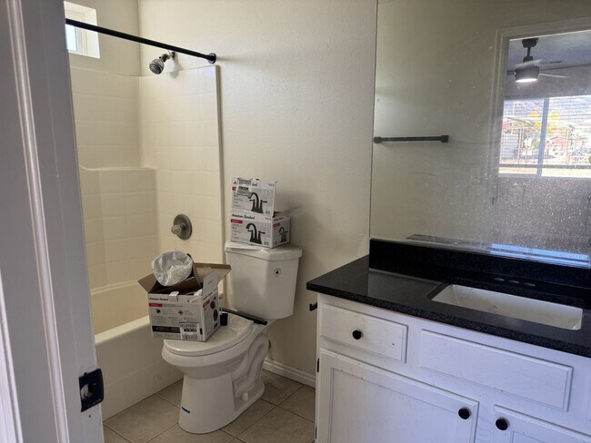 Building Photo - Ranch Rambler in Enoch