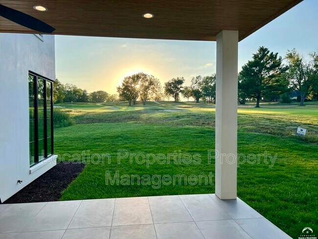 Building Photo - 1840 Quail Creek Dr