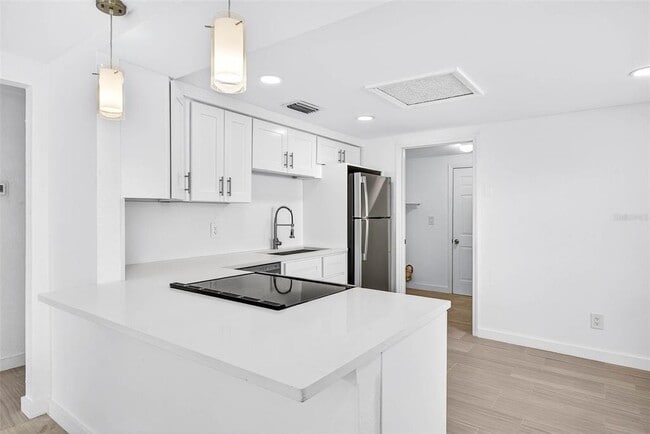 Building Photo - 6801 S Faul St