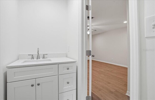 Building Photo - 8511 12th Way N