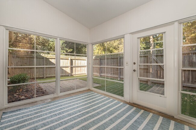 Building Photo - 9005 Nolley Ct