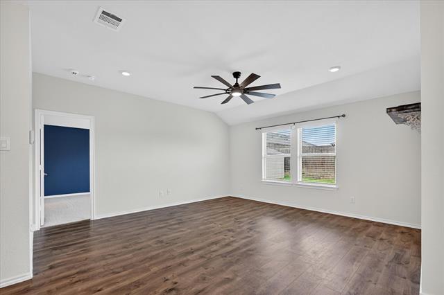Building Photo - 800 Windmill St
