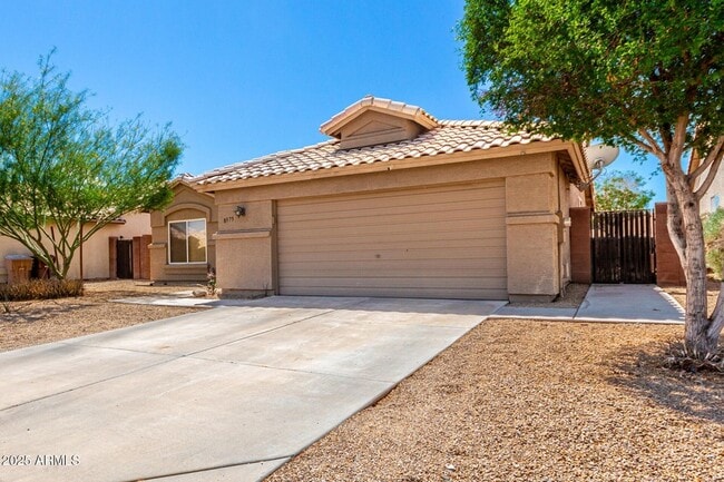 Building Photo - 8375 W Dahlia Dr