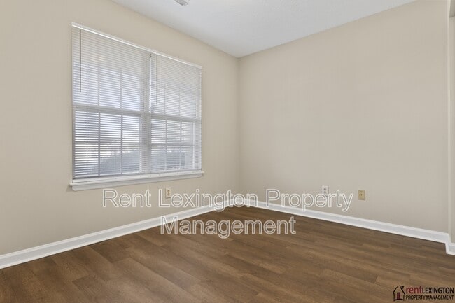 Building Photo - 116 Pleasant Ridge Way