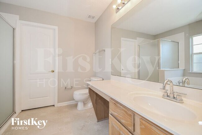 Building Photo - 1437 Heather Ct