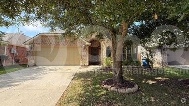 Building Photo - 2309 Aurora Dr