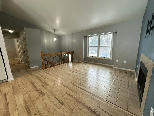 Building Photo - COMING SOON! 3-Bedroom Split Foyer in Thurmont