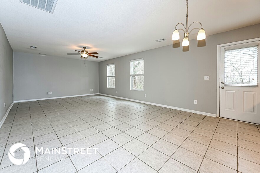 Building Photo - 2509 Queen Bee Dr