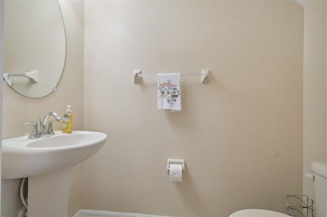 Building Photo - 11981 Greengate Dr