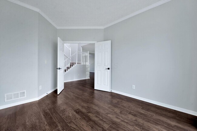 Building Photo - 1080 Mastell Dr